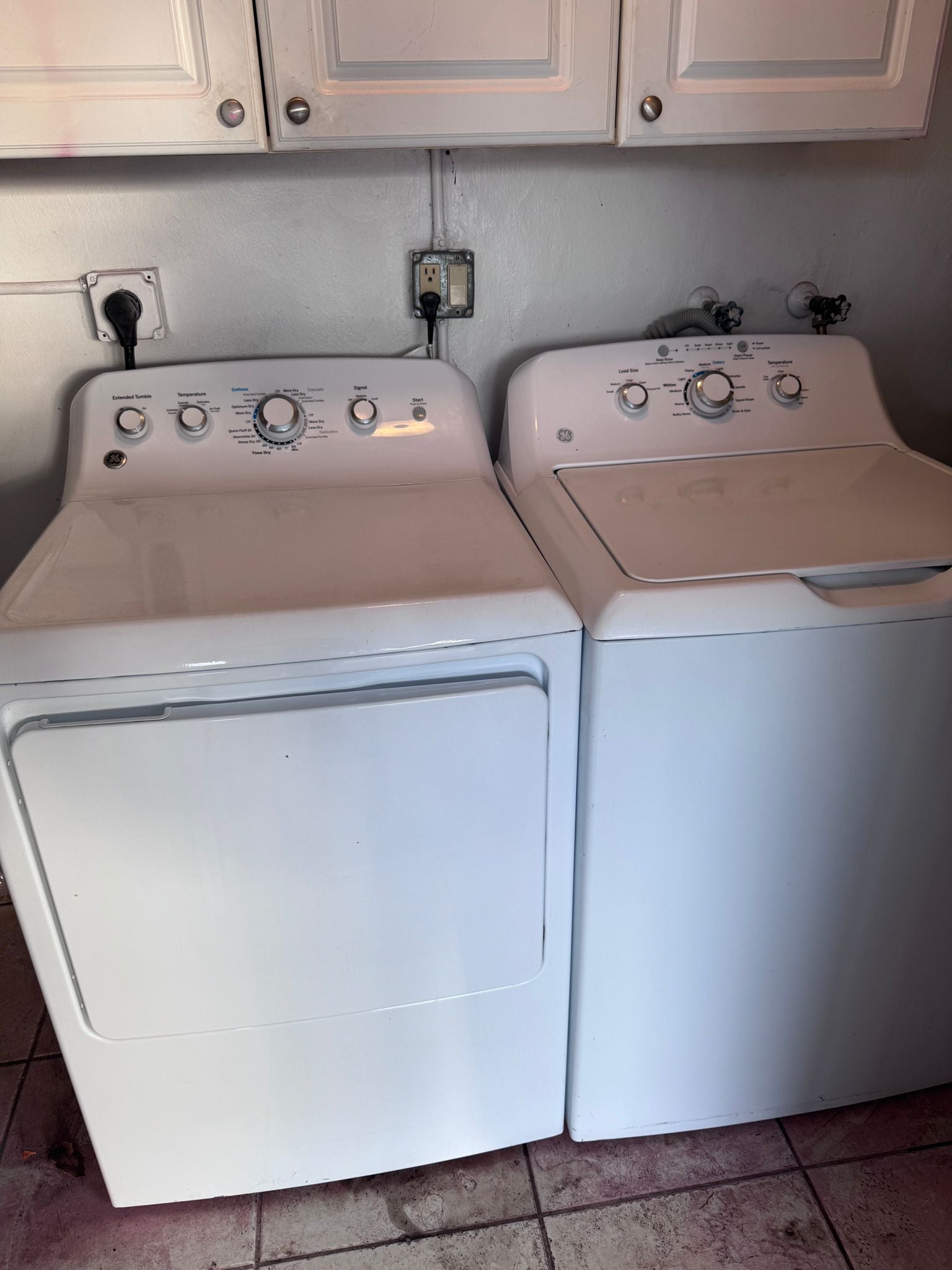 Product Sold - GE Washer (Model: GTW330ASK3WW)+ GE Dryer (Model: GTD42EASJ2WW) - 100% Satisfied Customer