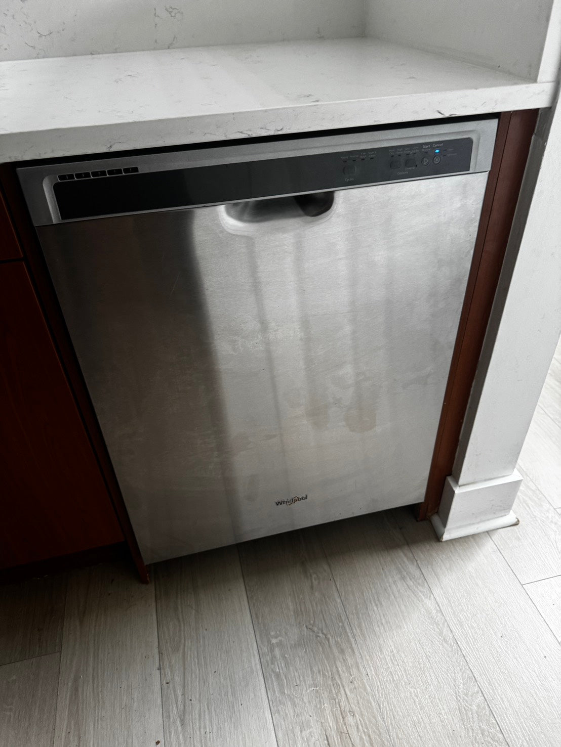 Product Sold – Whirlpool Stainless Steel Dishwasher (Model: WDF520PADM8)