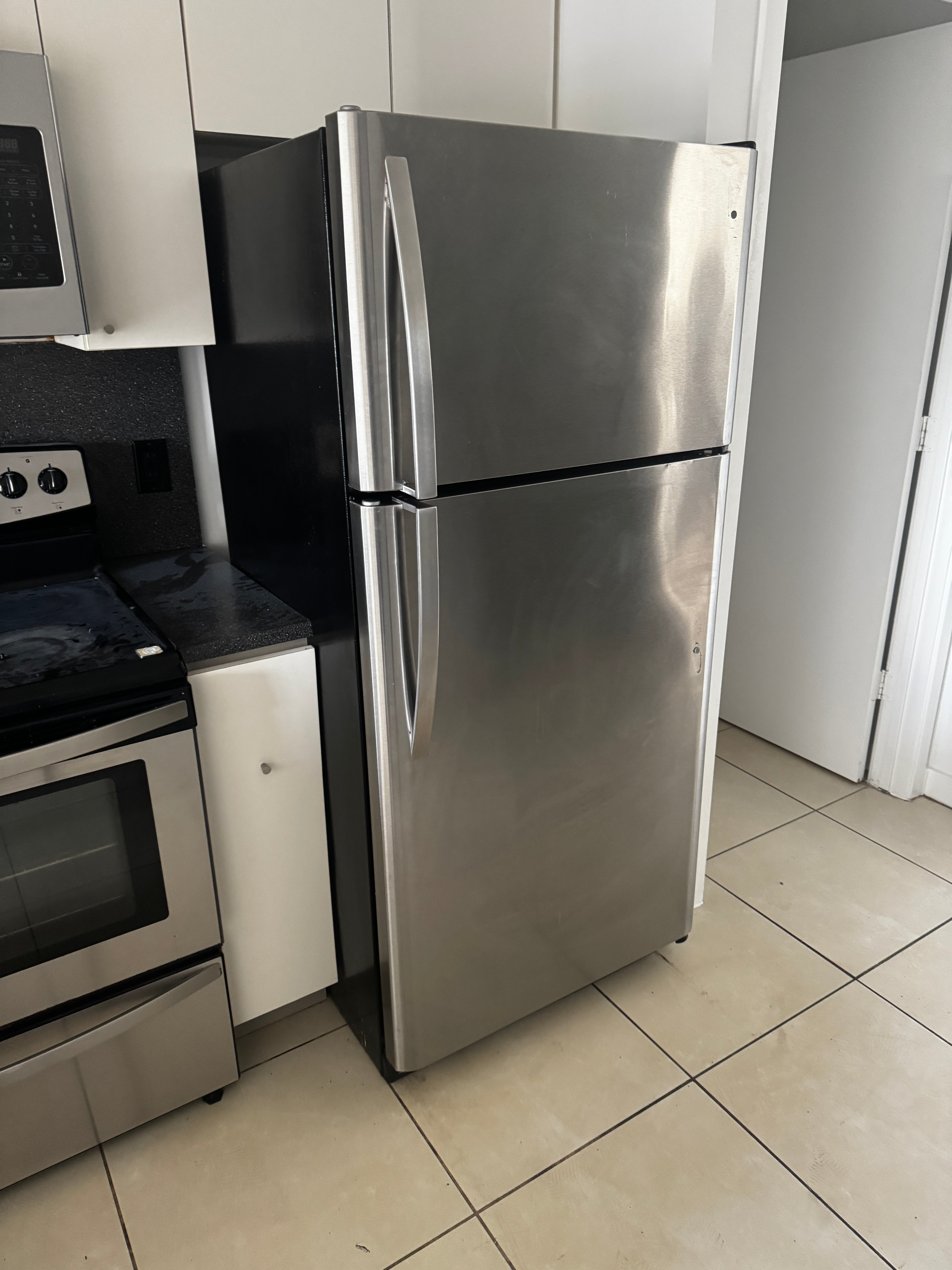 Product Sold – Kenmore SS Top and Bottom Refrigerator (Model: 25378893013) 🧊