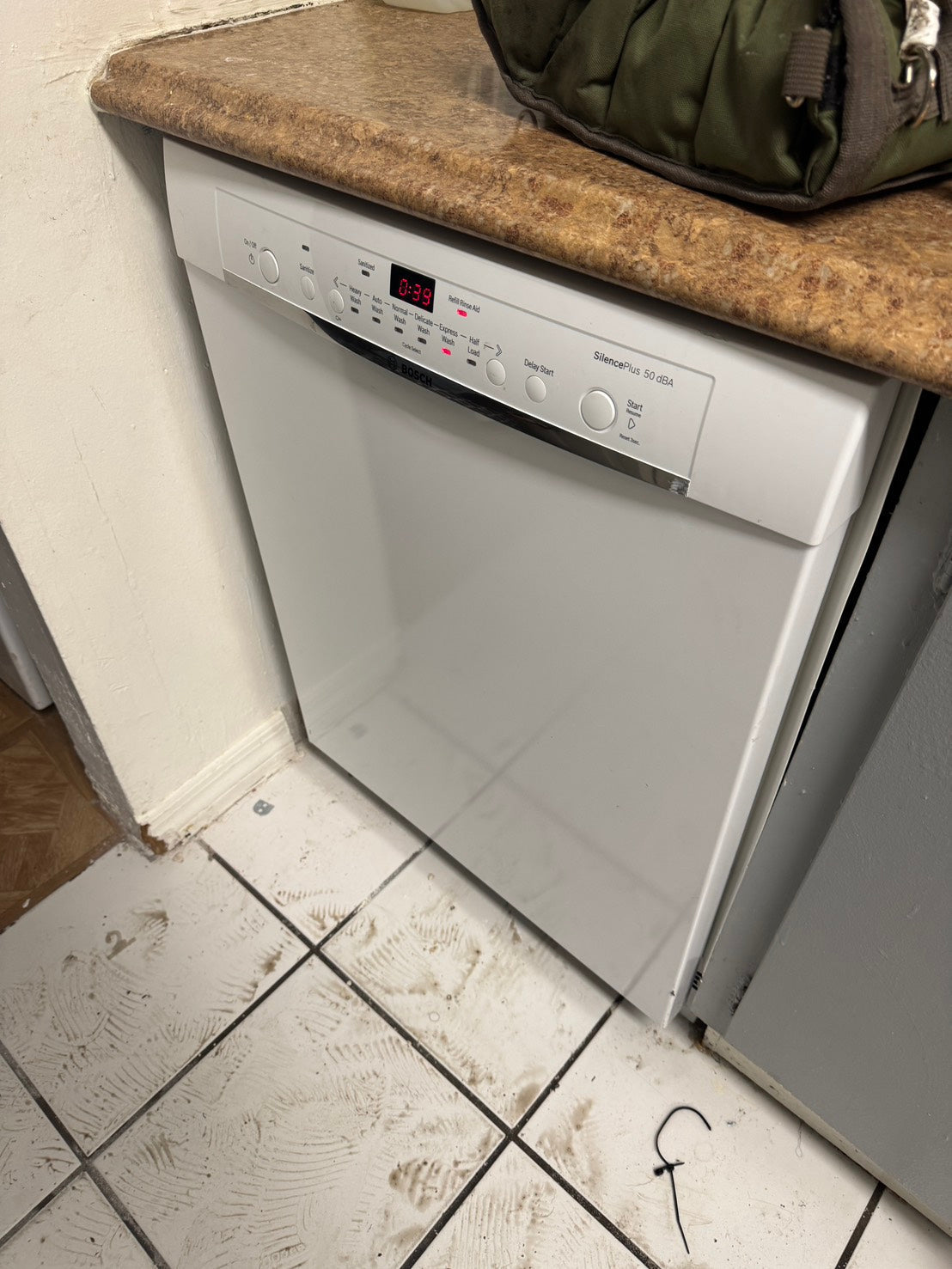 Product Sold – Bosch White Dishwasher (Model: SHE3AR72UC/28)