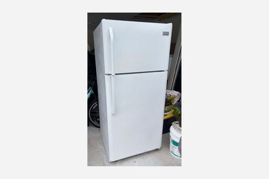 Product Installed – White Top and Bottom Refrigerator