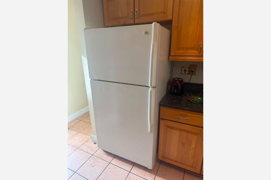 Product Installed – 33" Roper White Top and Bottom Refrigerator
