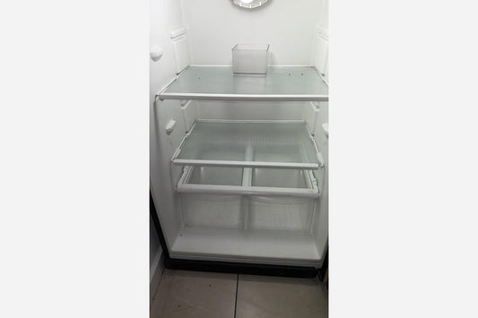 Product Installed – Llevar Amana SS Top and Bottom Refrigerator ART318FFDS03 que abra de derecha a izq