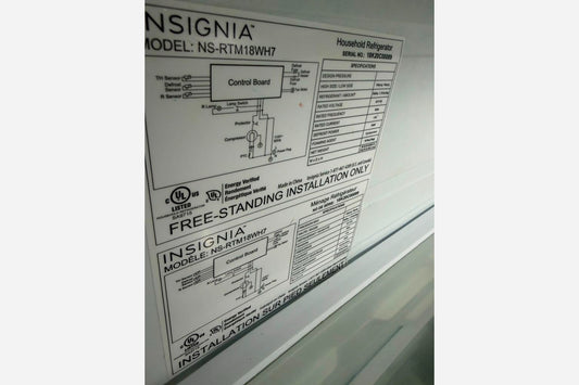 Product Installed – White Top and Bottom Refrigerator