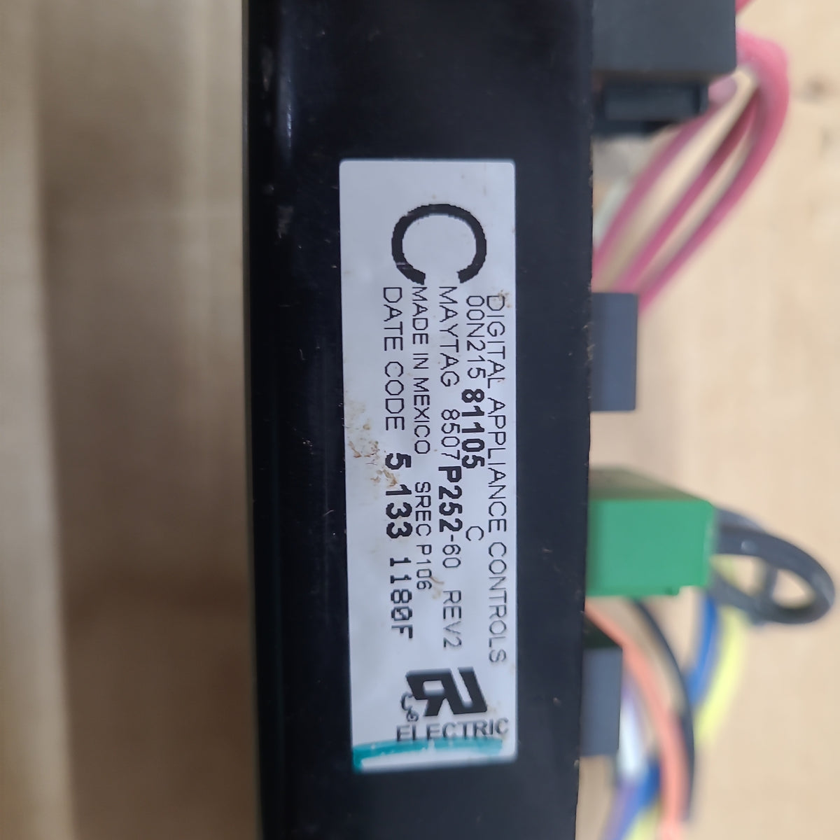 Maytag 8507P252-60 Range Control Board