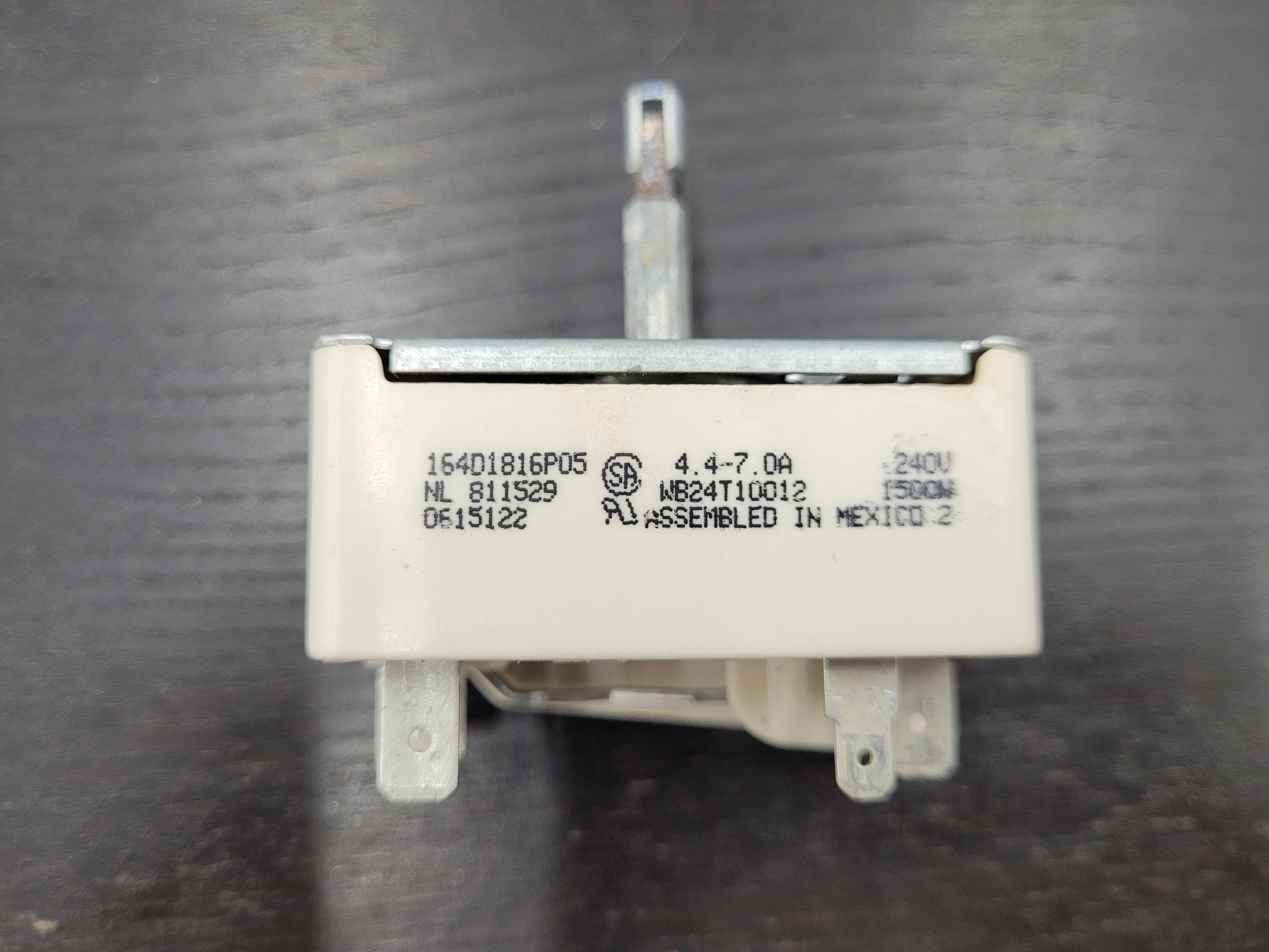 GE-Range-Surface-Element-Control-Switch-WB24T10012-164D1816P05