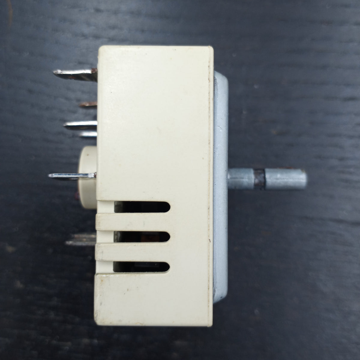 Range Surface Element Control Switch WB24T10153