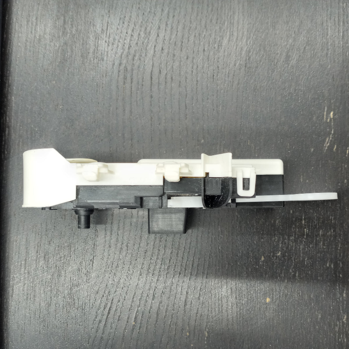 Whirlpool Washer Door Latch W10253483