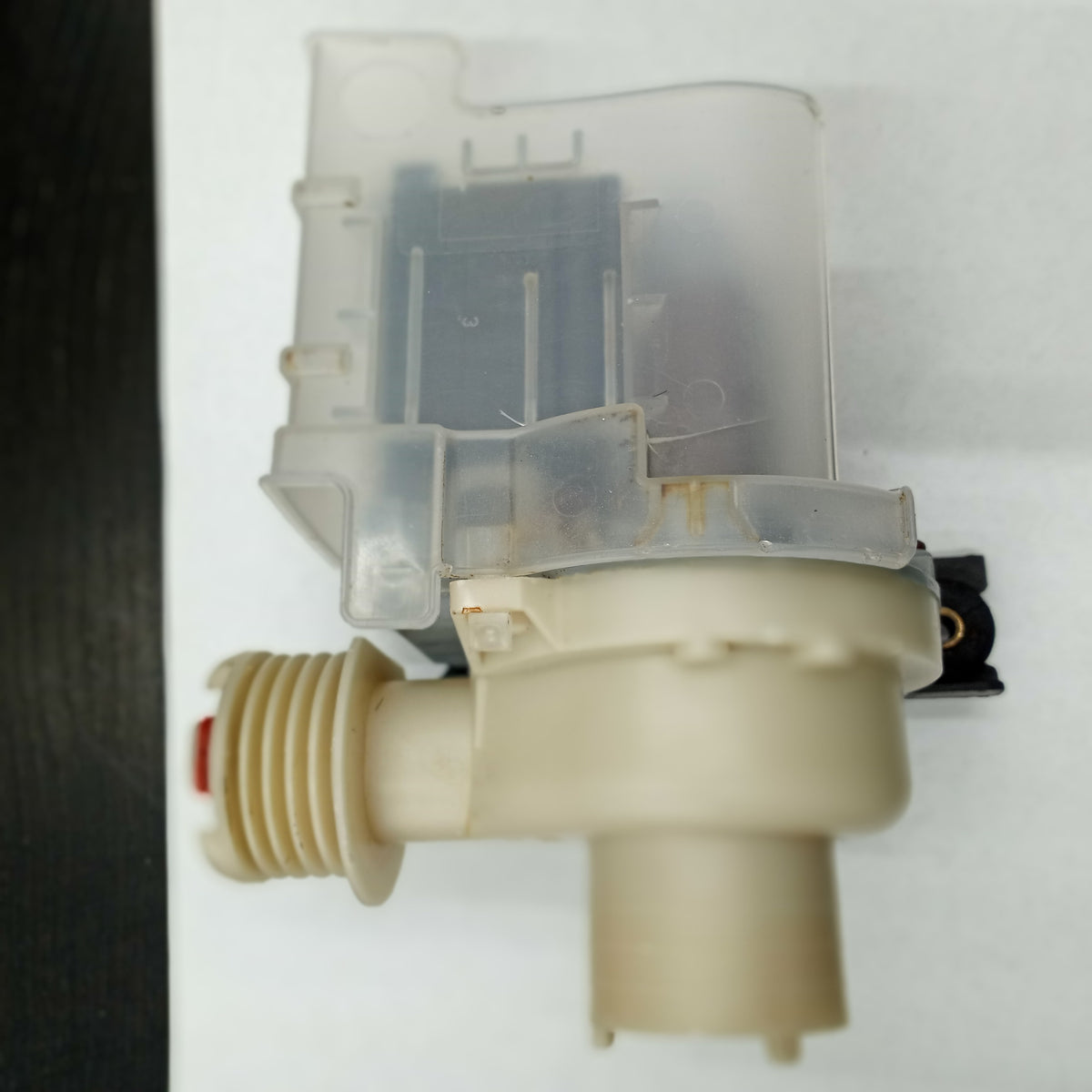 Frigidaire Washer Drain Pump (replaces 137108100, 137151900KIT) 137221600