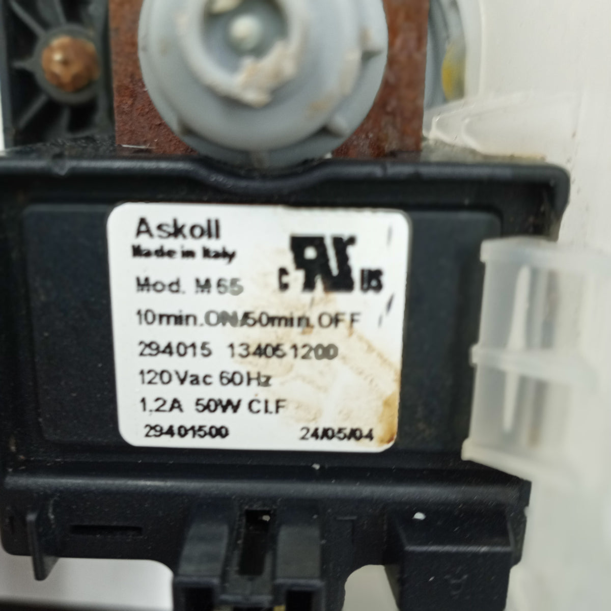 Frigidaire Washer Drain Pump (replaces 137108100, 137151900KIT) 137221600
