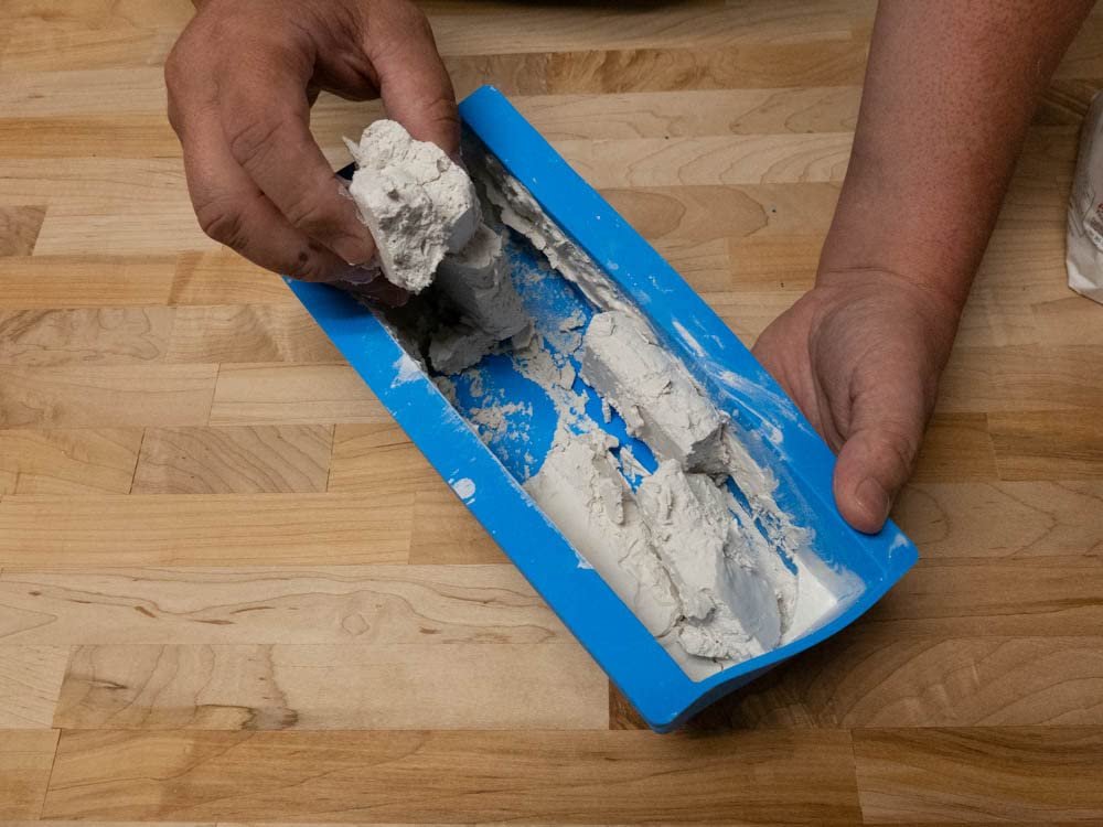 MUDFLEX 10.5” EZ Clean Flexible Drywall Mud Pan – Soft Silicone – EZ Squeeze Grip – Non-Stick – Rustproof – Durable