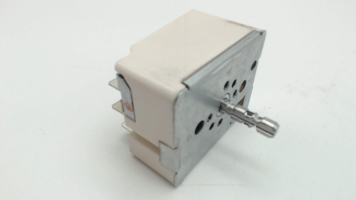 Whirlpool Electric Range 6" Surface Burner Switch. 5.2-6.6A 240V WP3149404