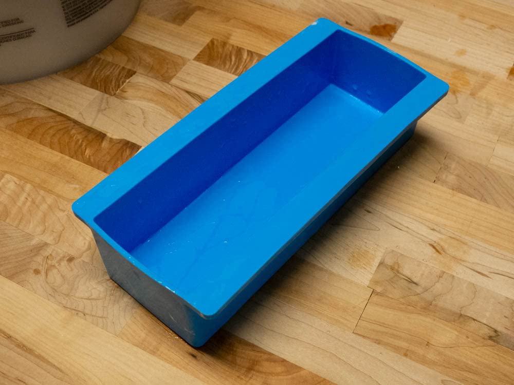 MUDFLEX 10.5” EZ Clean Flexible Drywall Mud Pan – Soft Silicone – EZ Squeeze Grip – Non-Stick – Rustproof – Durable