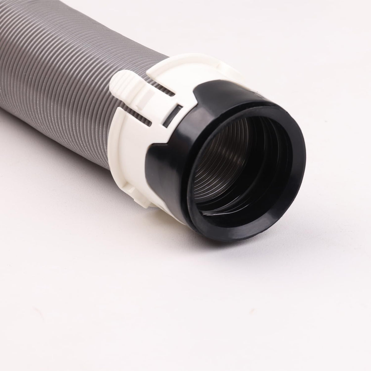Replacement Hose For Shark Vacuum Navigator Parts For Shark:NV356E CU512 NV350 NV351 NV352 NV355 NV357 NV358 NV370 UV541 NV360 NV390 NV391 NV392 UV440 UV550. Part 153FFJ 207FFJ360 113FFJ
