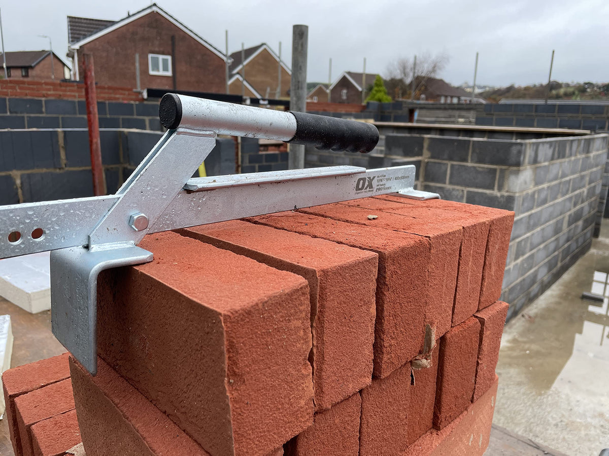 OX TOOLS Pro Series Brick Carrier - 15.75" to 19.5", OX Grip Handle