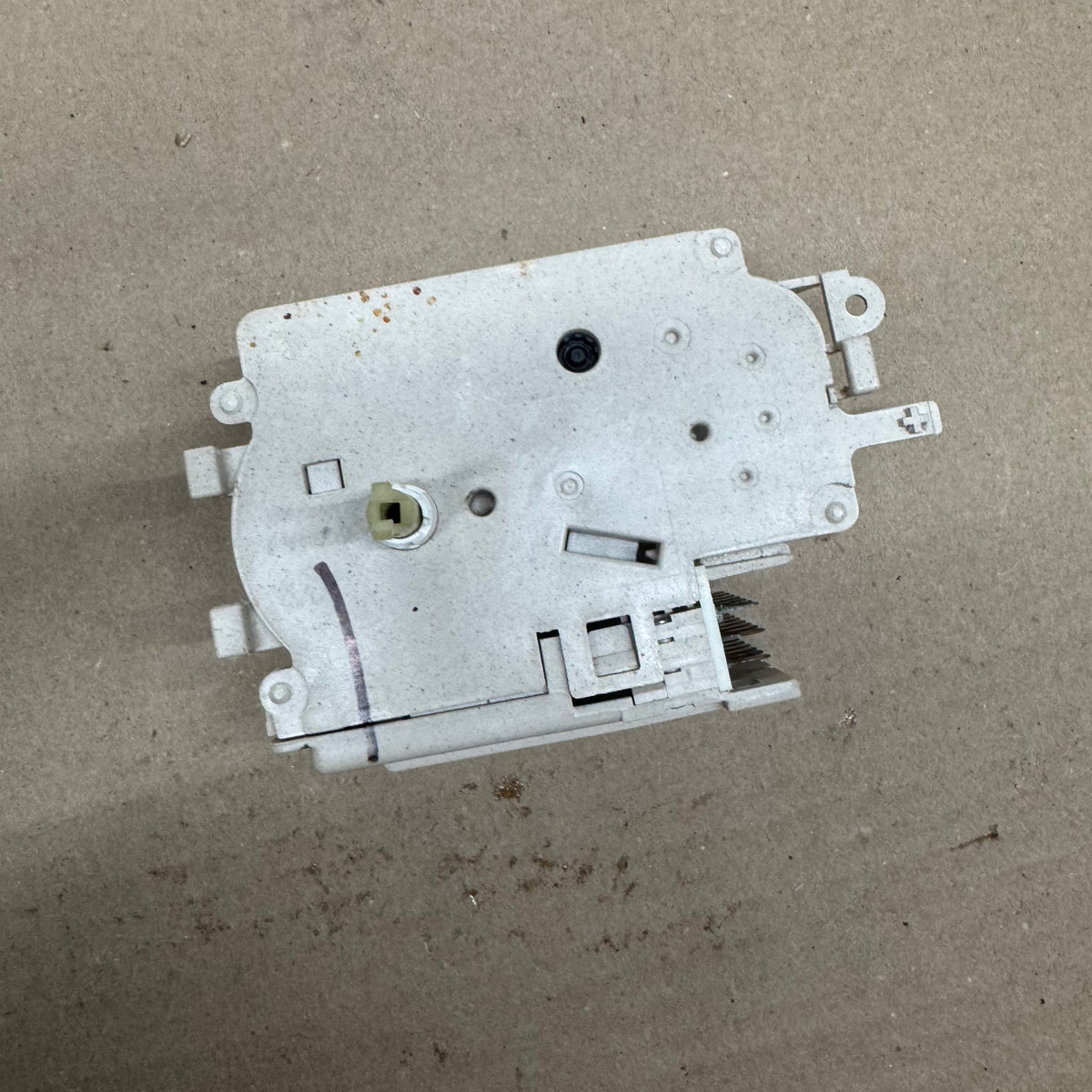 Whirlpool Washer Laundry Center Washer Timer (replaces 3952499B) WP3952499