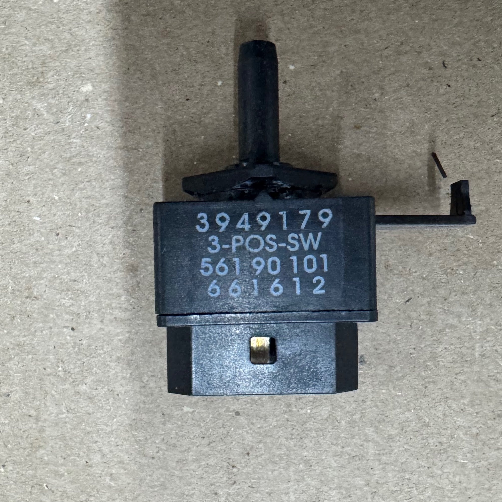 Whirlpool Washer Water Temperature Switch WPW10168256