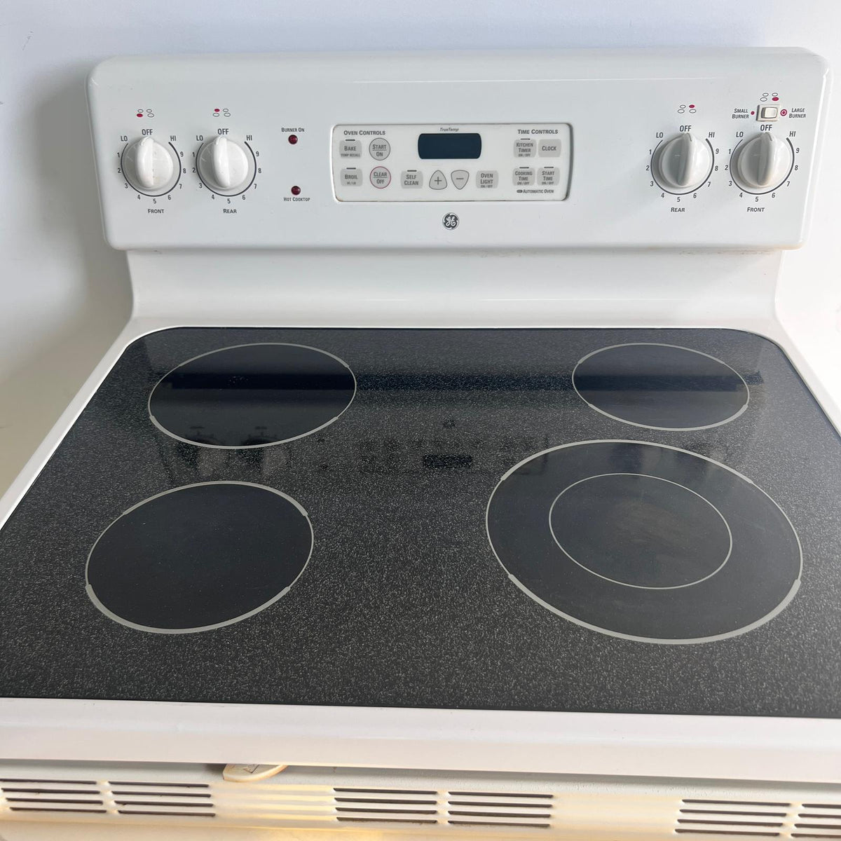 GE Electric Stove