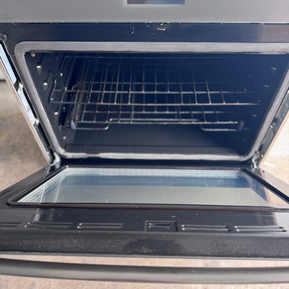 GE® 30" Smart Built-In Self-Clean Convection Single Wall Oven