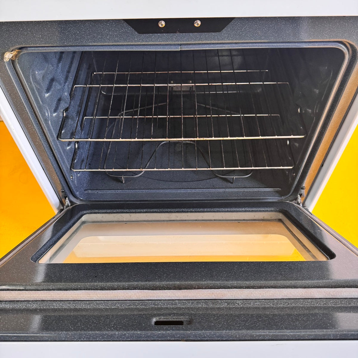 GE Electric Stove