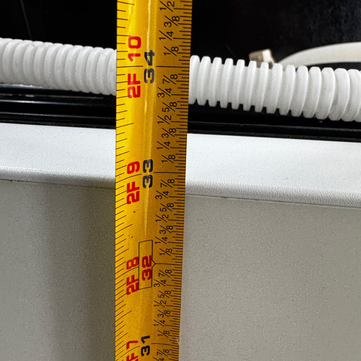 18" GE White Dishwasher