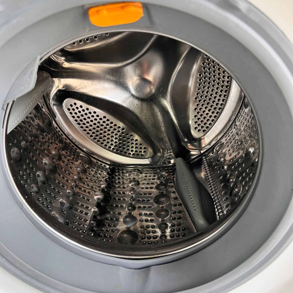 LG Compact Washer Front Load 23"