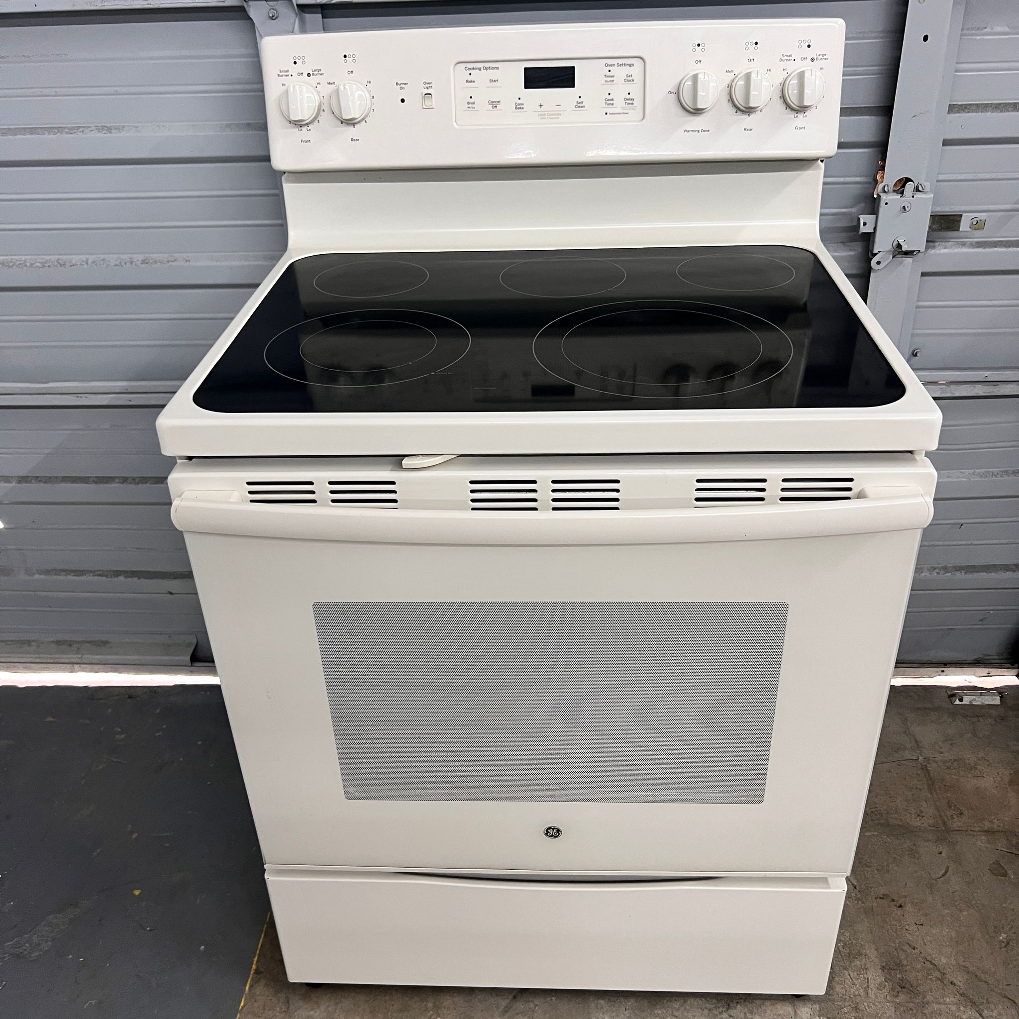 GE Electric Stove AQS