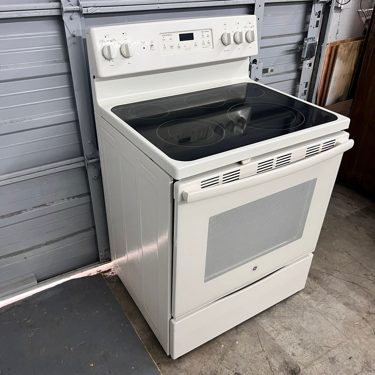 GE Electric Stove