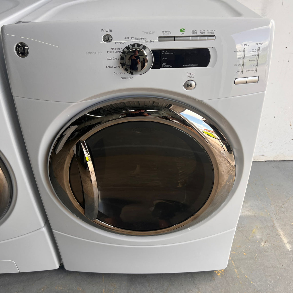 GE Washer and Dryer Front Load - White