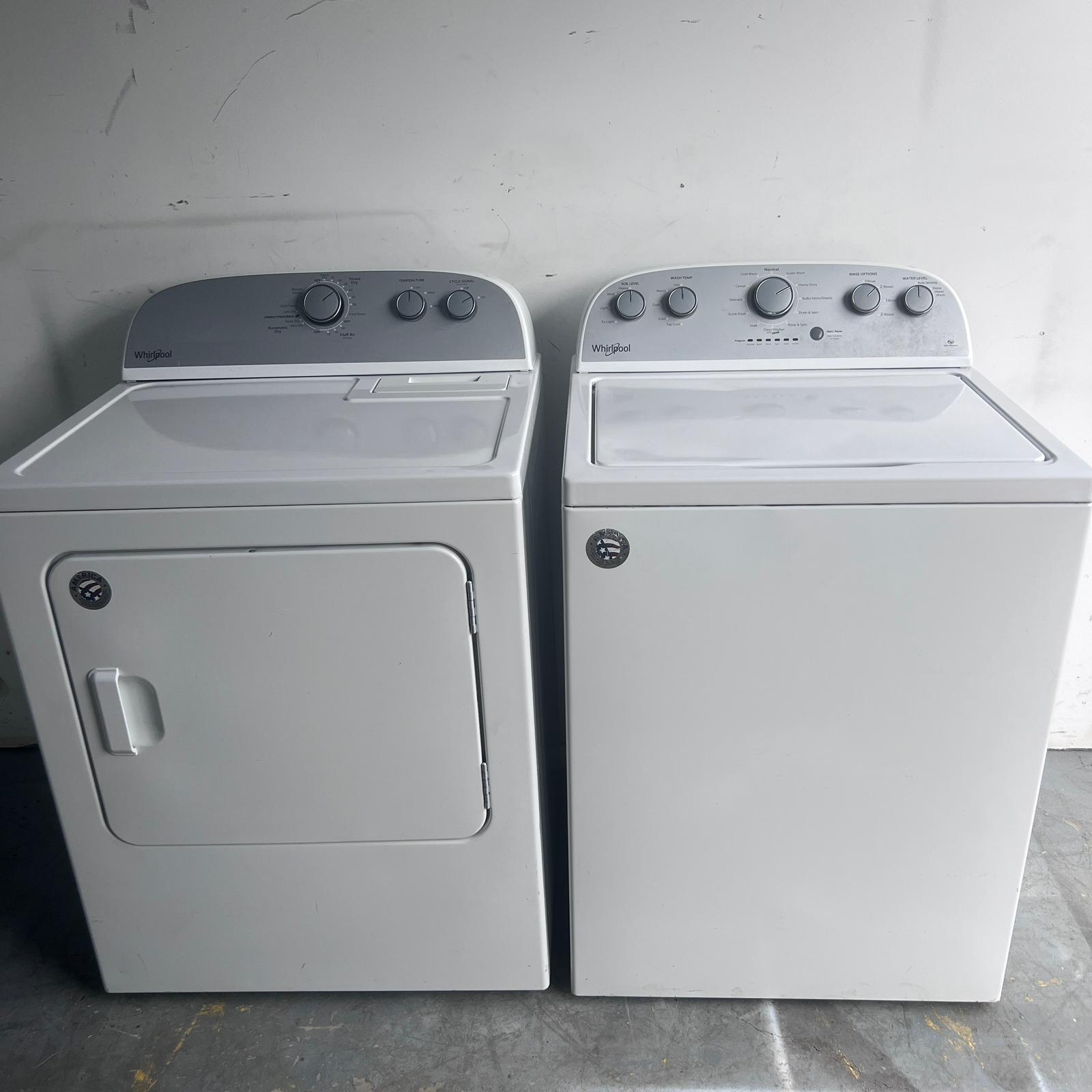 Whirlpool-Washer-and-Dryer-Set