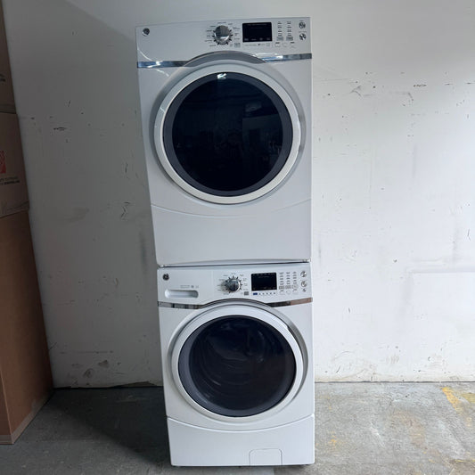 GE-Washer-and-Dryer-Front-Load-White