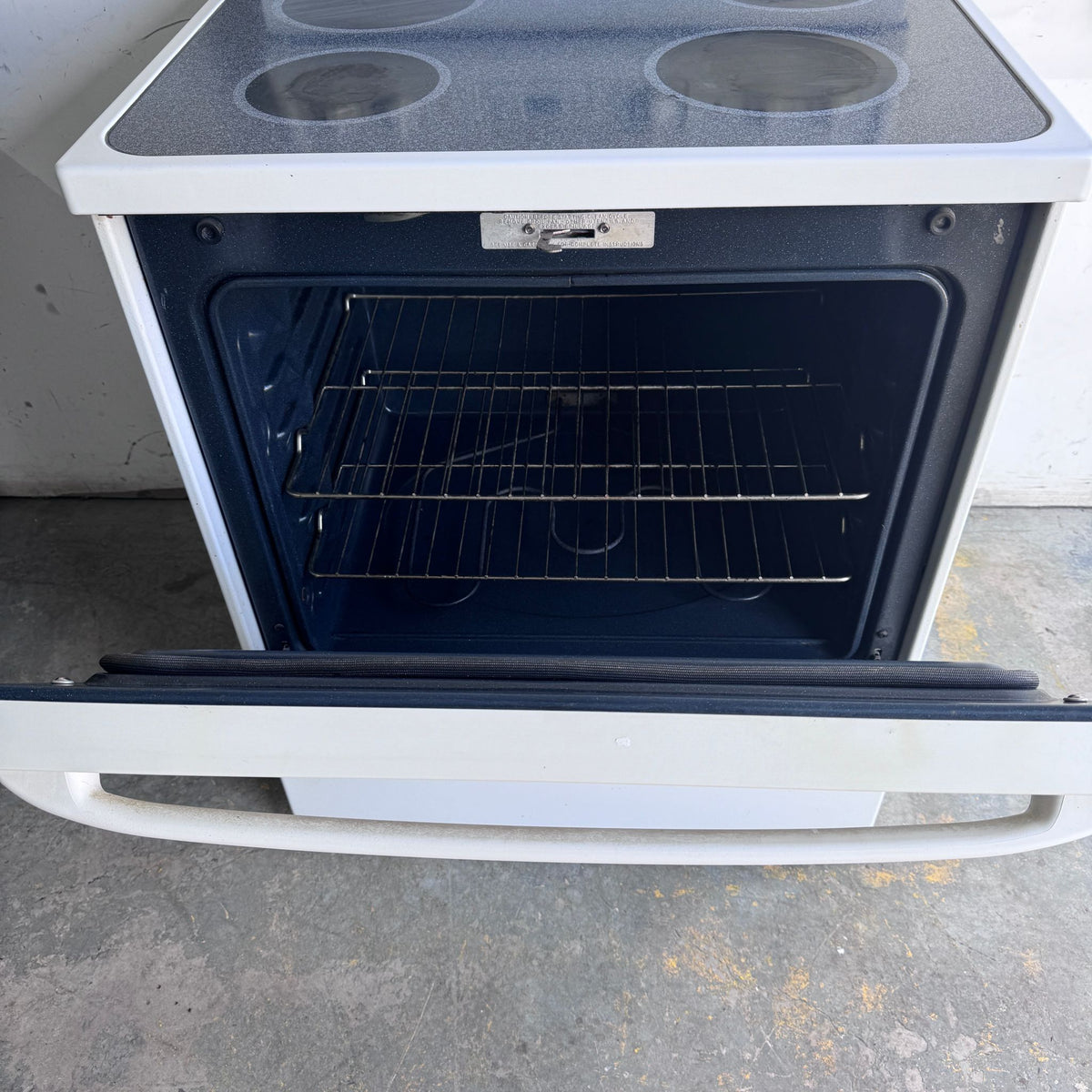 GE Spectra Electric Stove