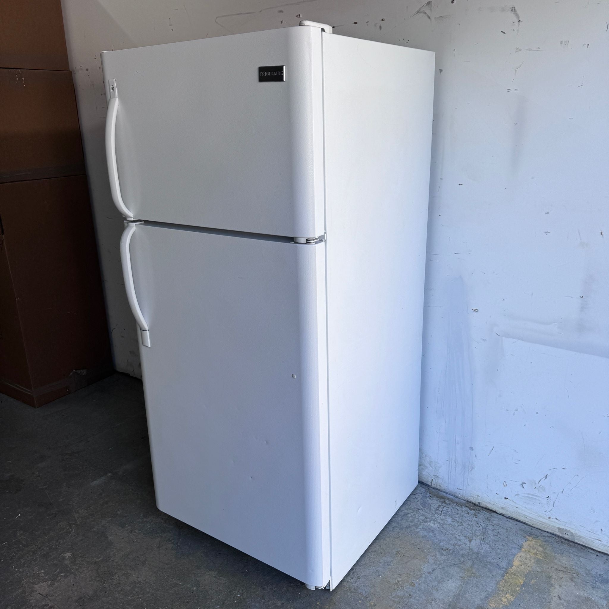 Frigidaire Top and Bottom Refrigerator