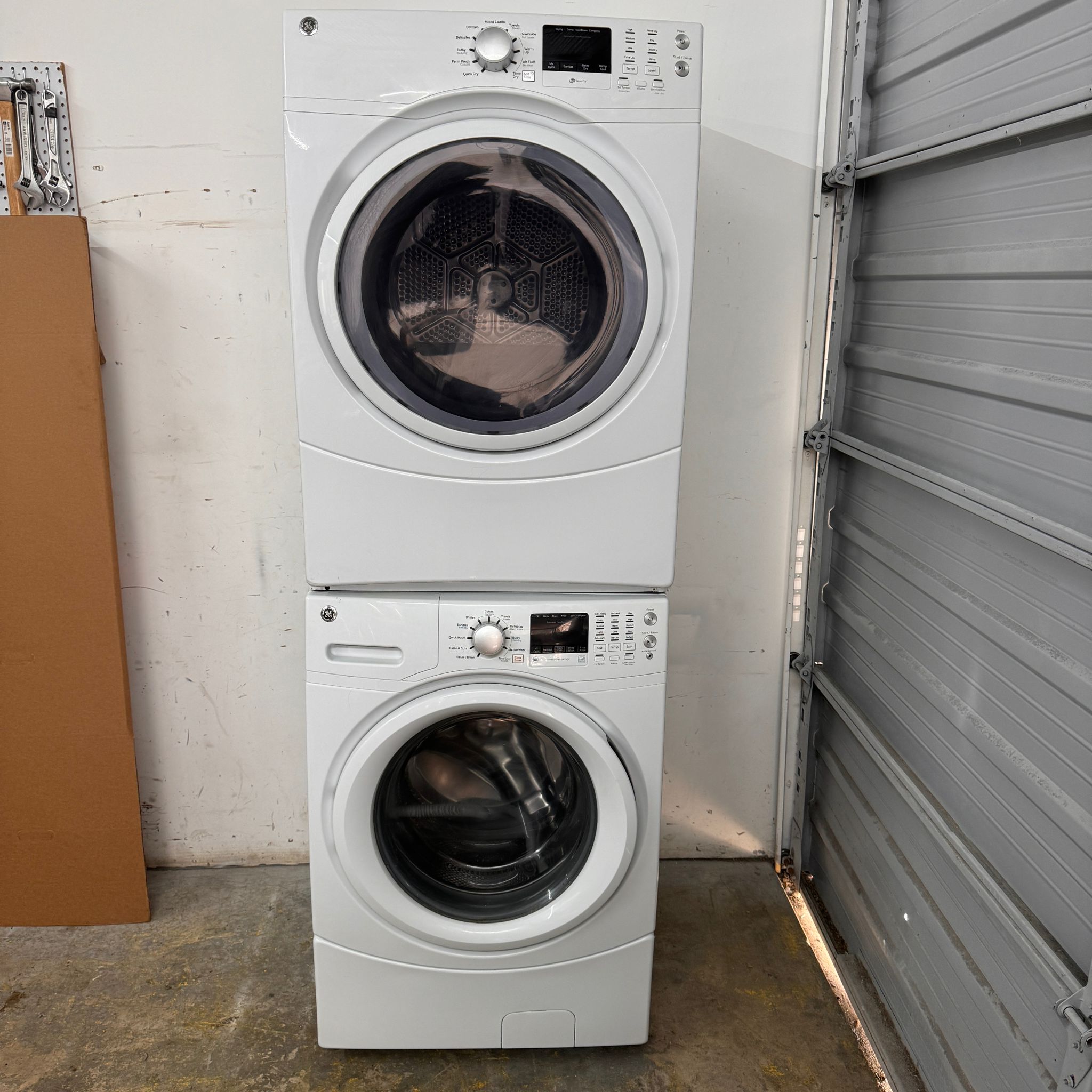 GE-Washer-and-Dryer-Front-Load