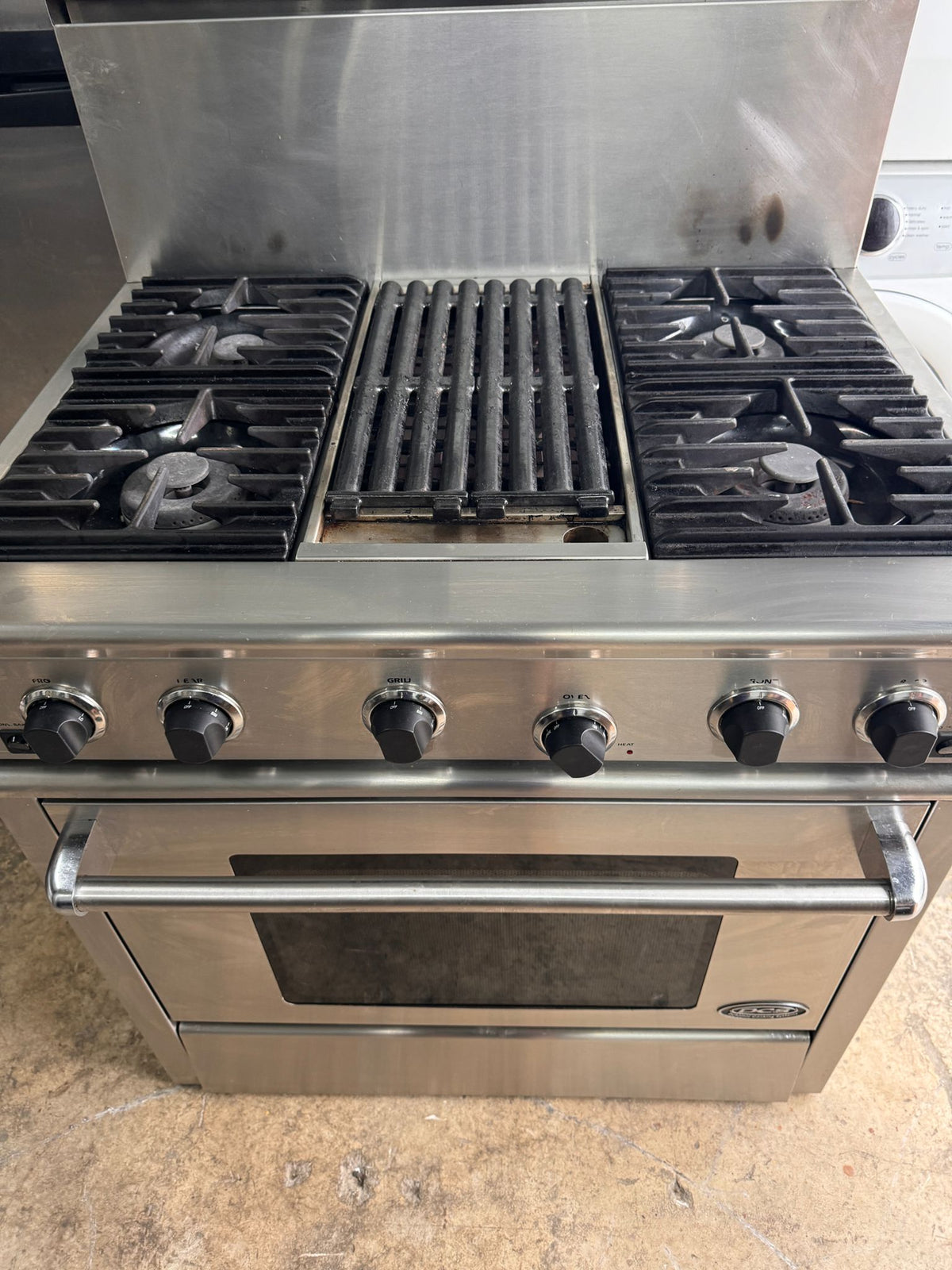 DCS 36” Pro Stainless Steel Propane Gas Stove