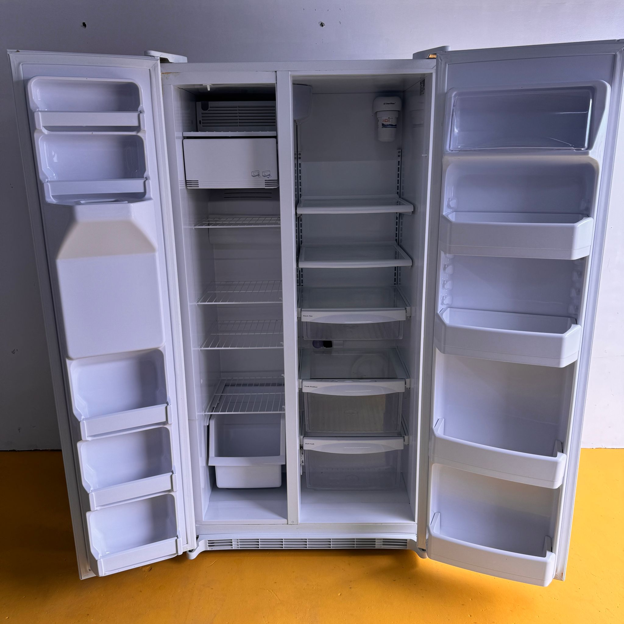 GE Side by Side Refrigerator