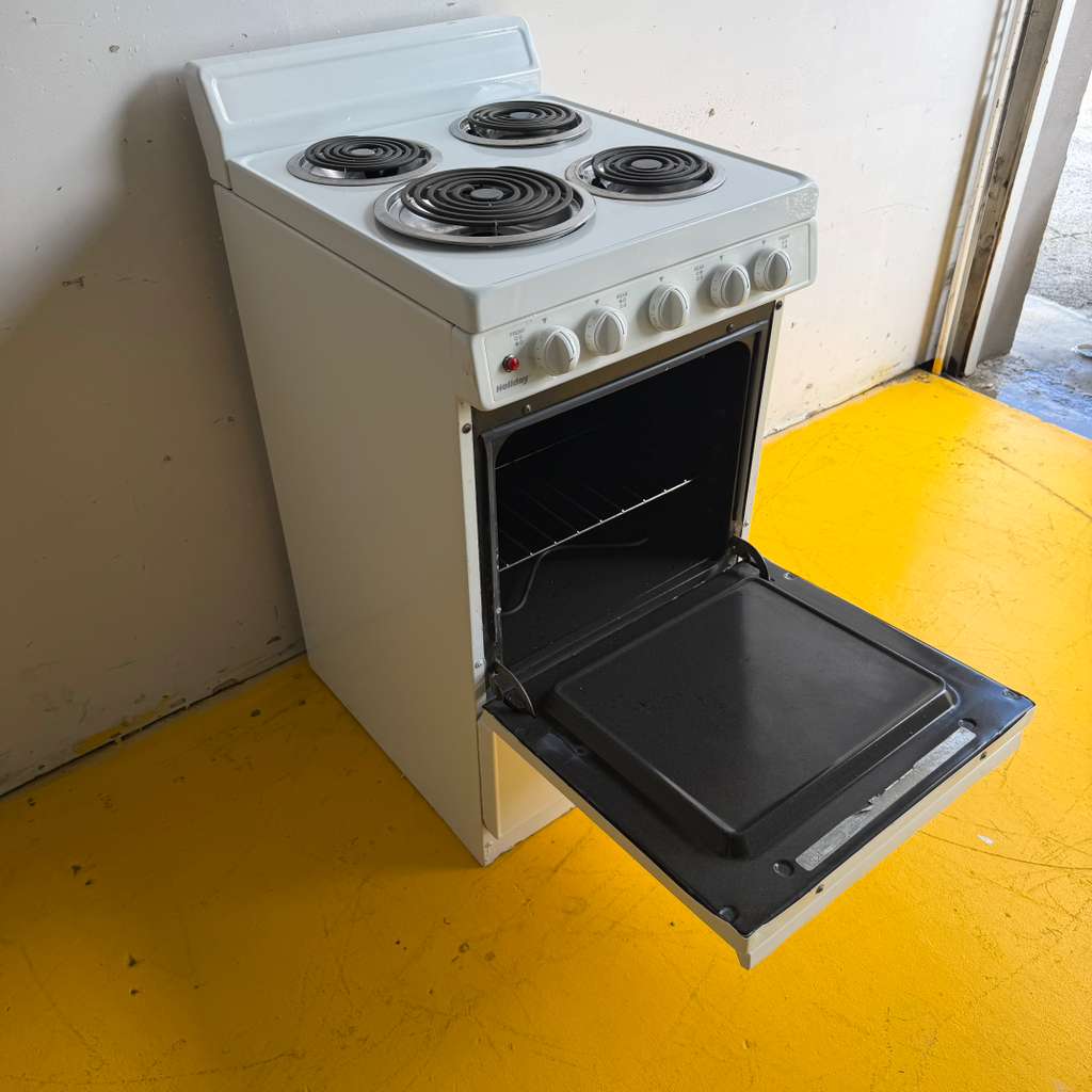 20-in White Coil Electric Stove
