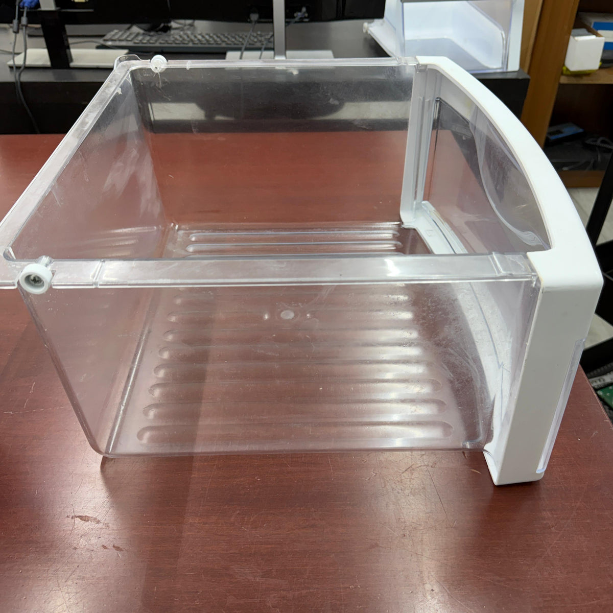 GE Refrigerator Middle Drawer Assembly WR71X38328