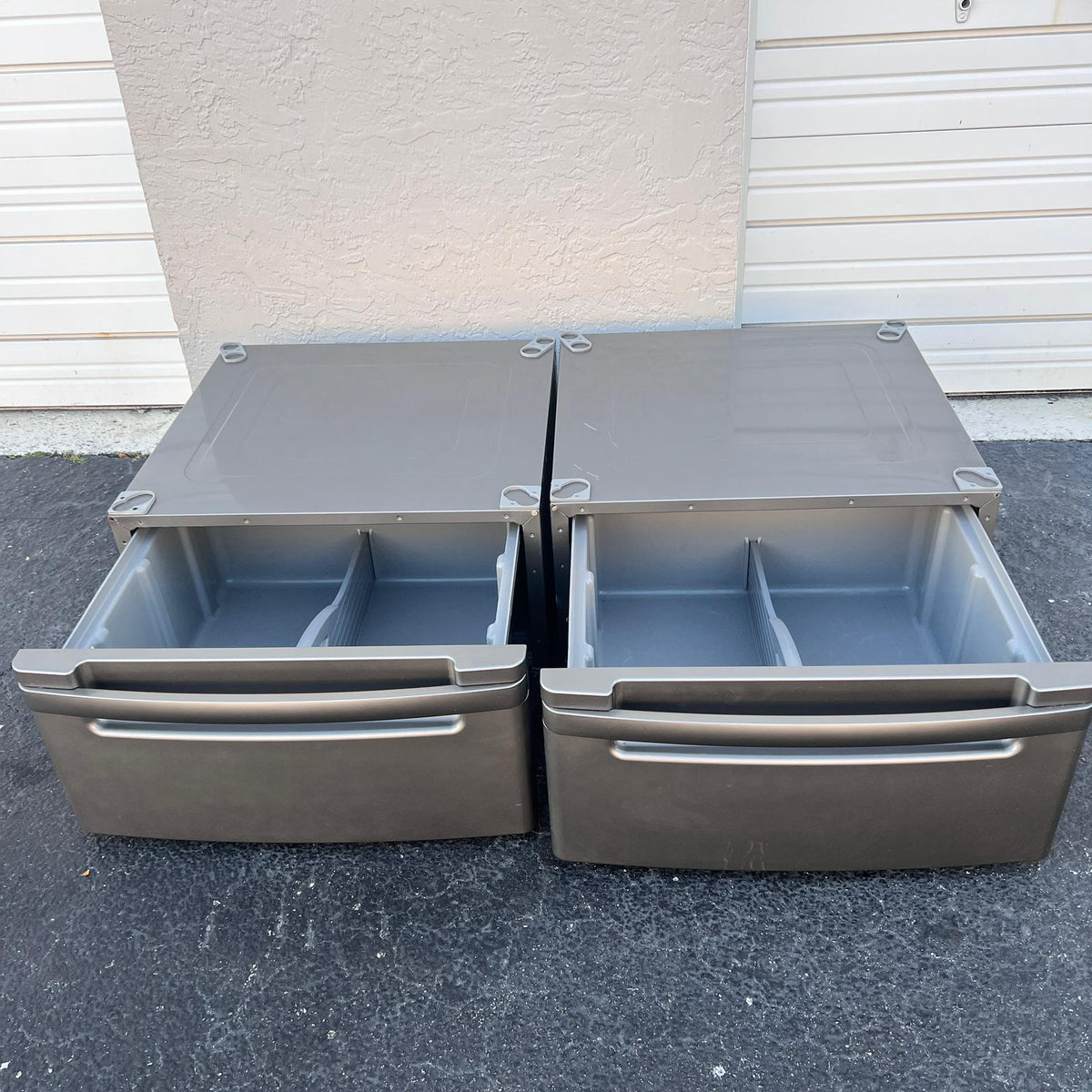 (2) LG 13.6" Top Mount Pedestals For Front Load Washer/Dryer
