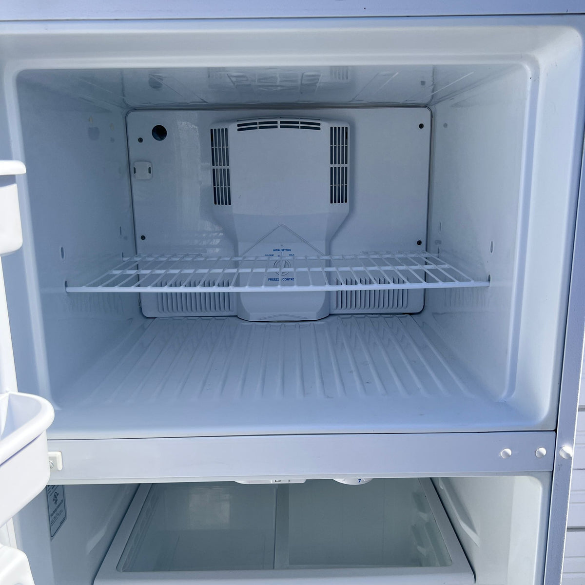 Daewoo Top and Bottom Refrigerator