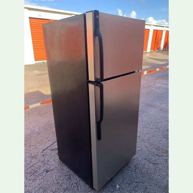 GE Stainless Steel Top and Bottom Refrigerator