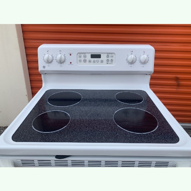GE Electric Stove