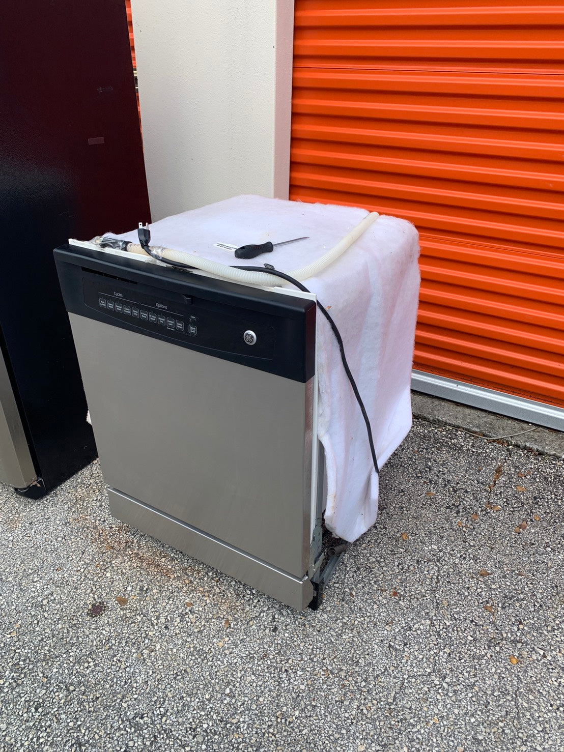 GE Stainless Steel Dishwasher