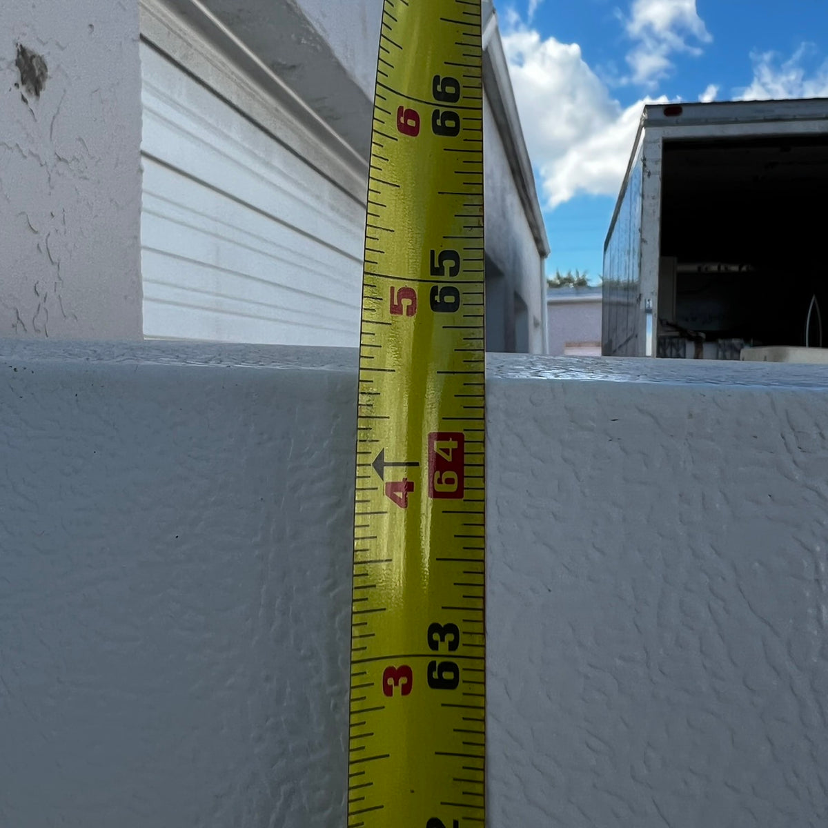 Frigidaire Top and Bottom Refrigerator