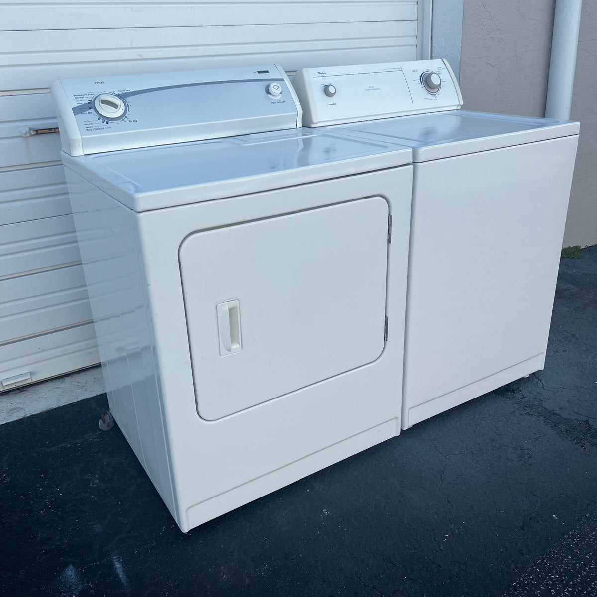 Whirlpool Washer and Kenmore Dryer Set