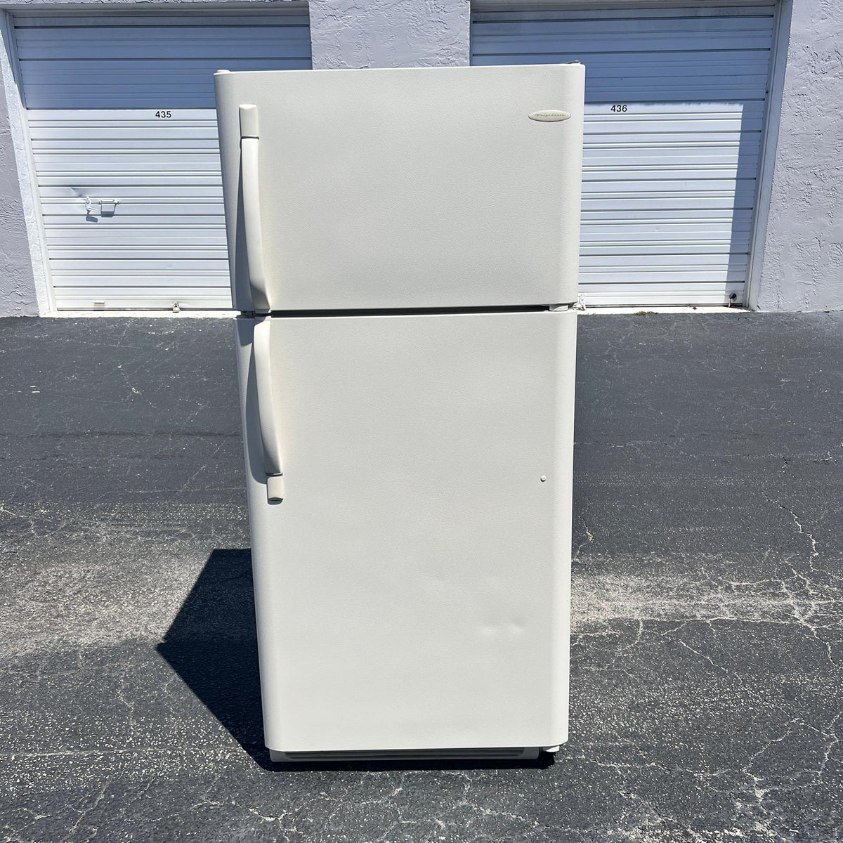 Frigidaire Top and Bottom Refrigerator