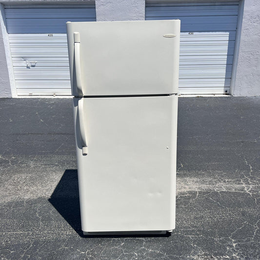 Frigidaire Top and Bottom Refrigerator