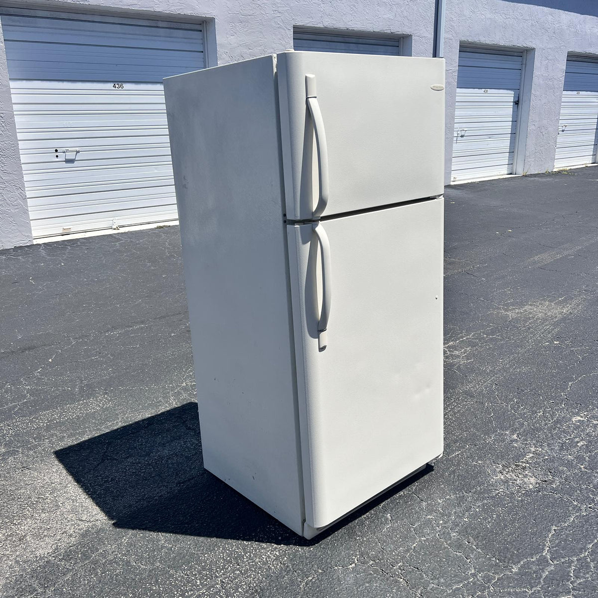 Frigidaire Top and Bottom Refrigerator