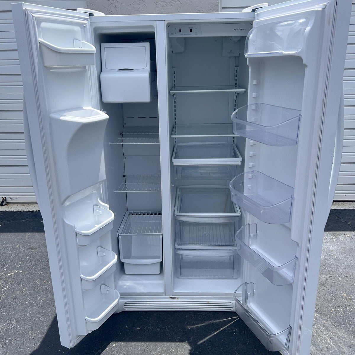 Frigidaire Side by Side Refrigerator