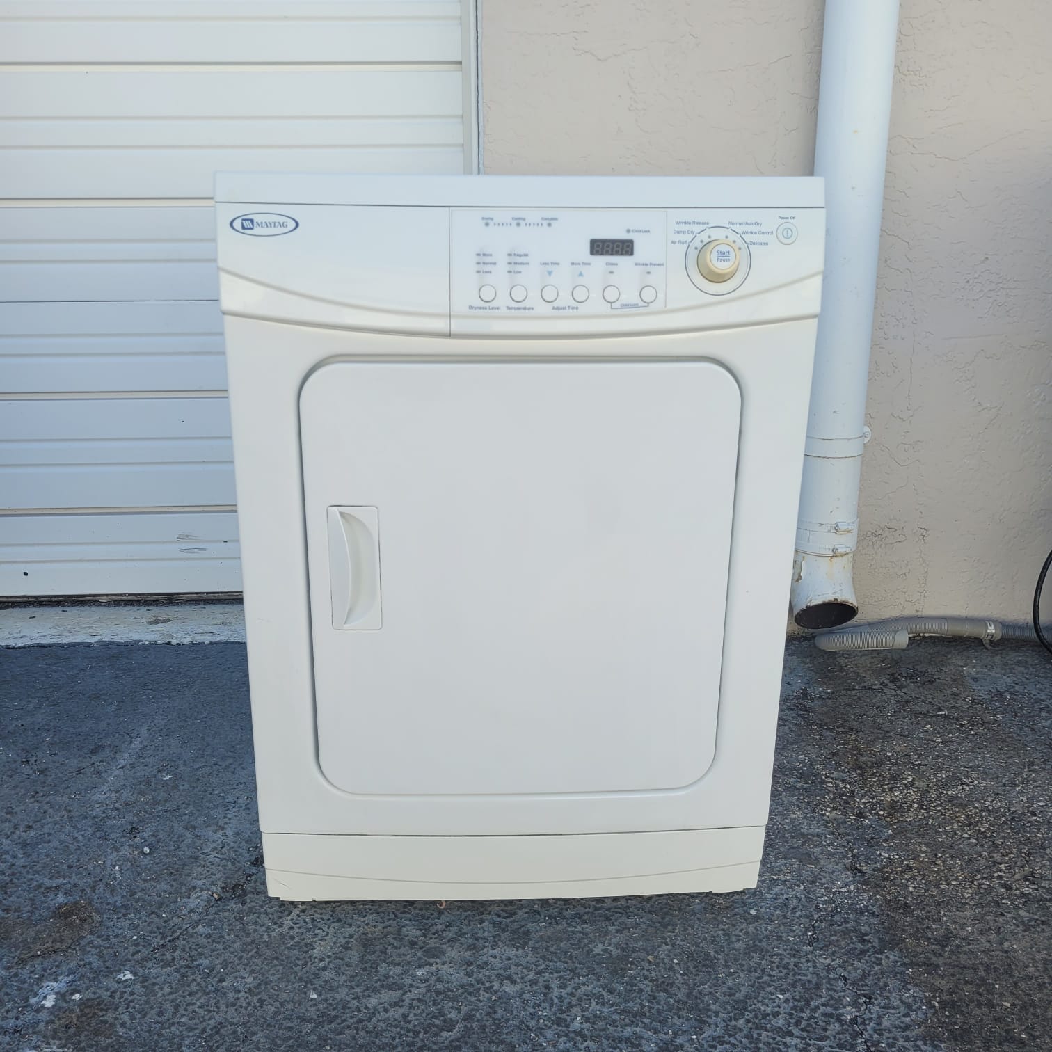 Maytag Electric Dryer Front Load 24